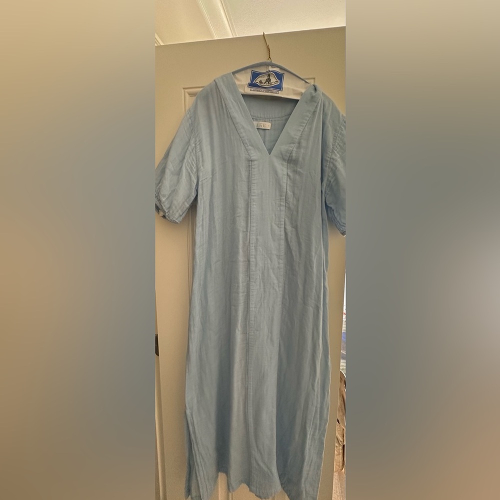 NWOT - LAKE Gauze V-Neck Caftan in Morning Blue - Picture 4 of 7